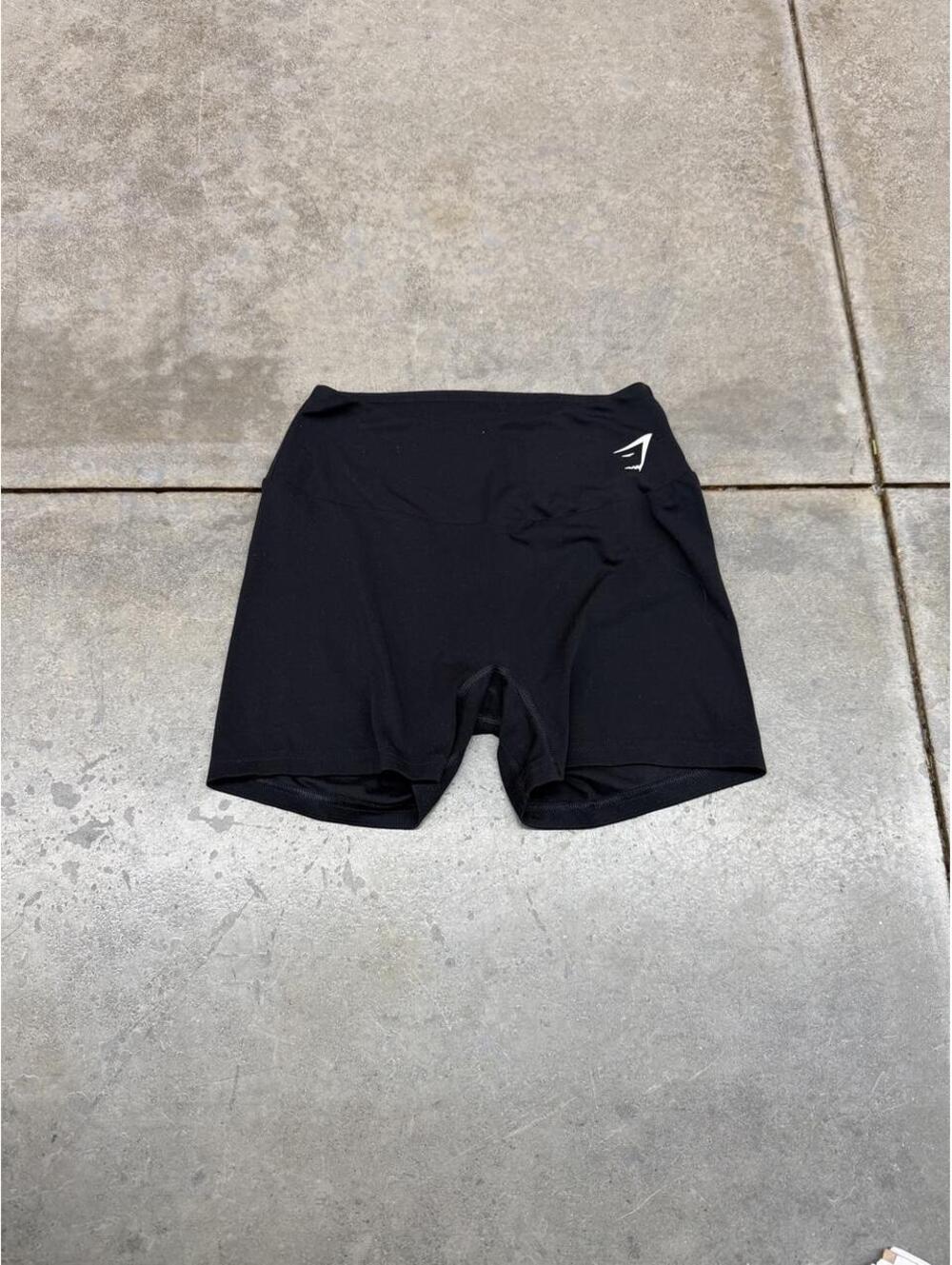 gymshark high waisted athletic gym yoga biker shorts size small WOMENS